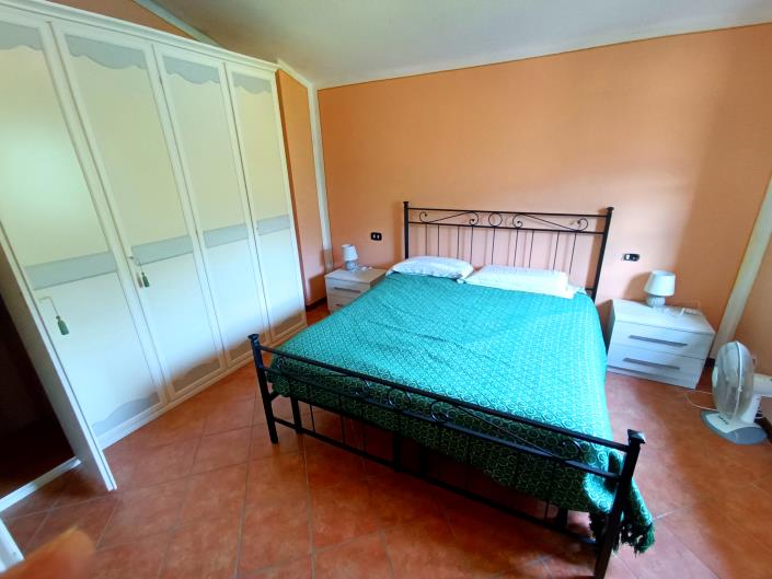 Image No.31-3 Bed House for sale