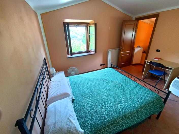 Image No.32-3 Bed House for sale