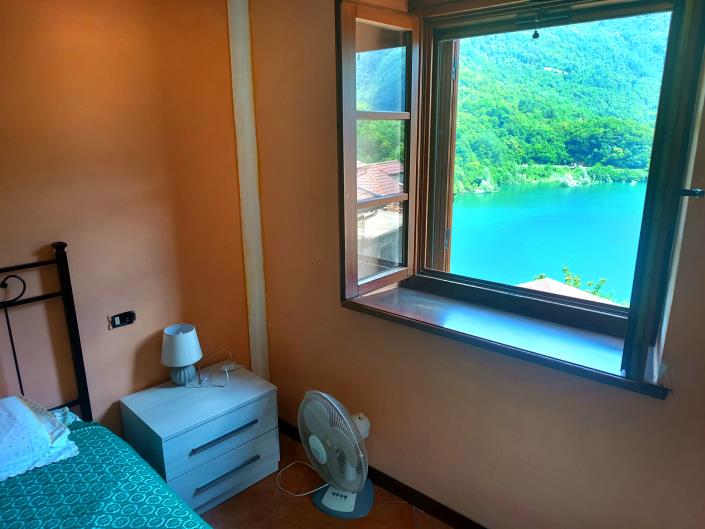 Image No.33-3 Bed House for sale