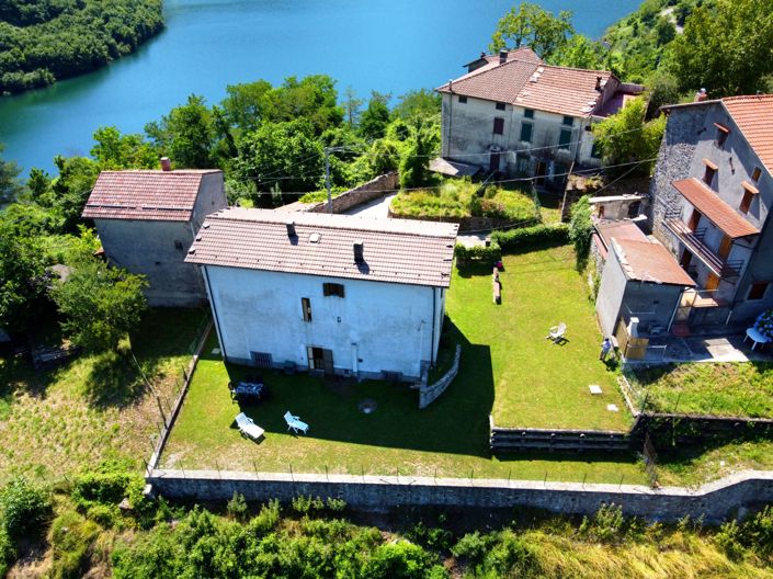 Image No.5-2 Bed House for sale