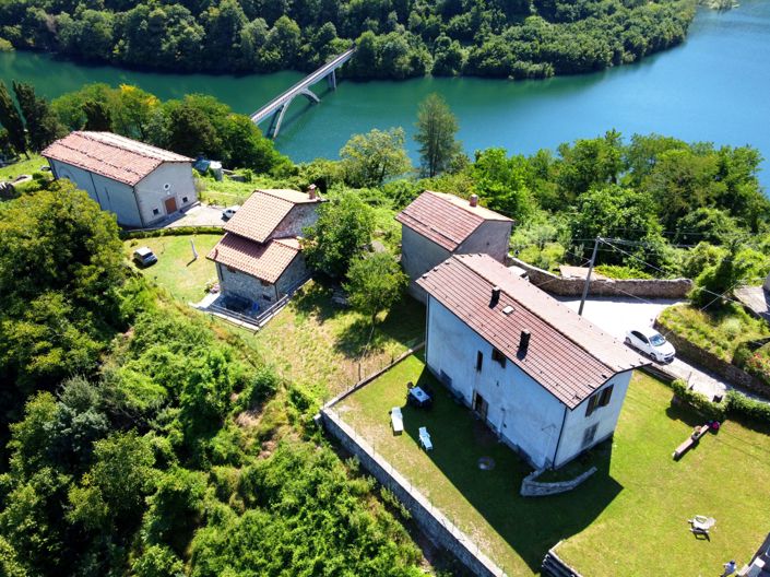 Image No.4-2 Bed House for sale