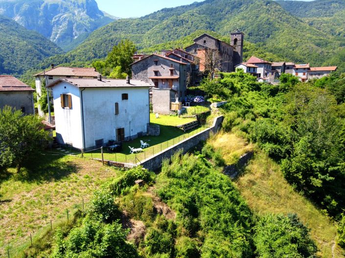 Image No.8-2 Bed House for sale