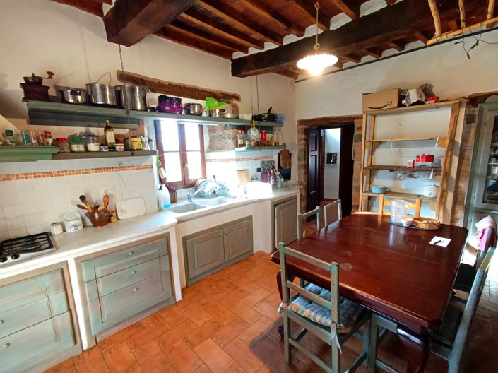 Image No.16-Maison de 10 chambres à vendre à Fivizzano