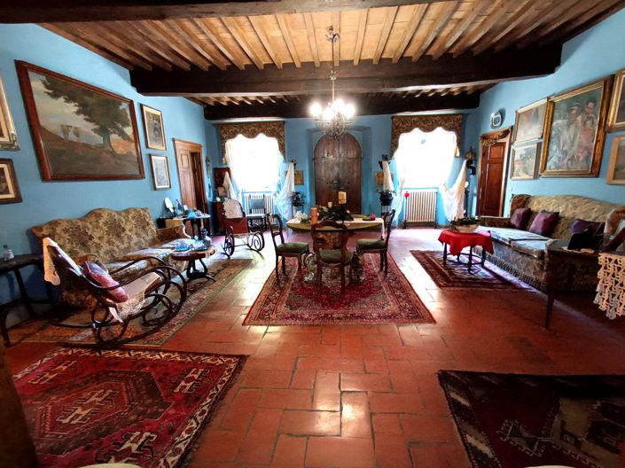 Image No.15-5 Bed House for sale