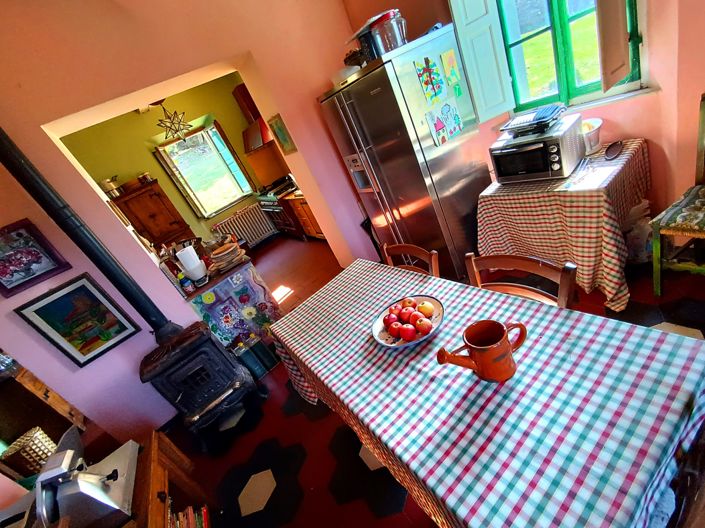 Image No.21-5 Bed House for sale