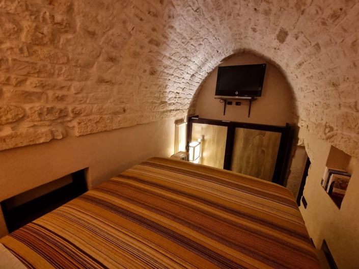 Image No.17-1 Bed House for sale