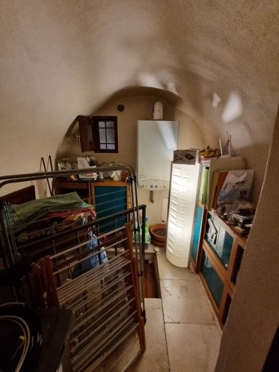 Image No.22-1 Bed House for sale