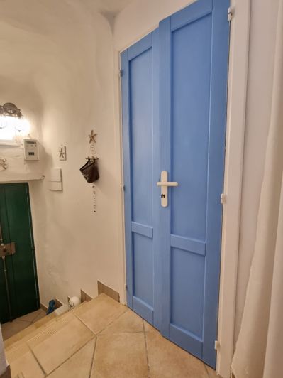 Image No.10-1 Bed House for sale