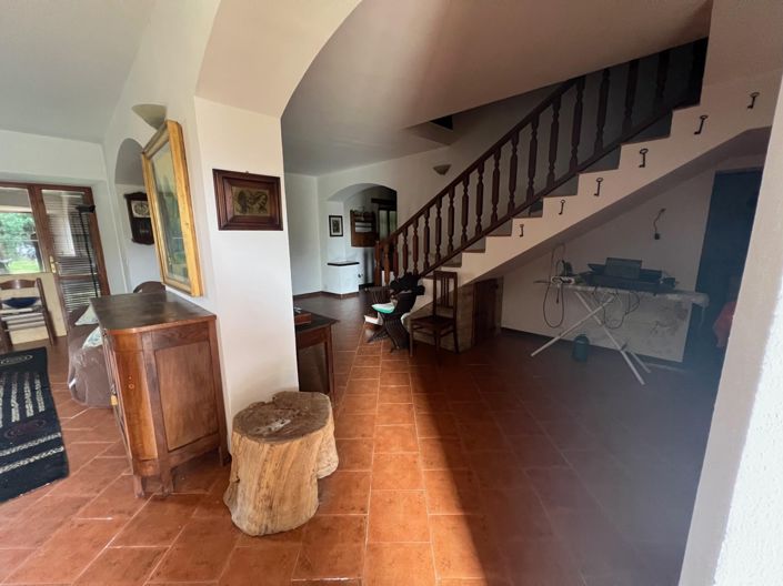 Image No.19-4 Bed House for sale