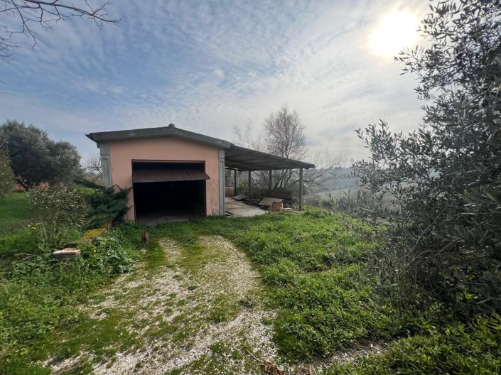 Image No.4-4 Bed House for sale