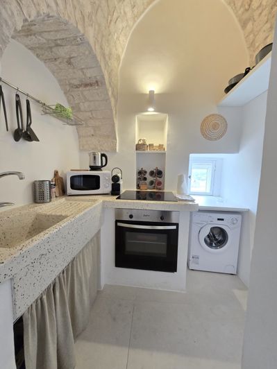 Image No.22-1 Bed House for sale