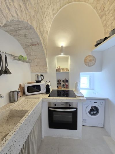 Image No.24-1 Bed House for sale