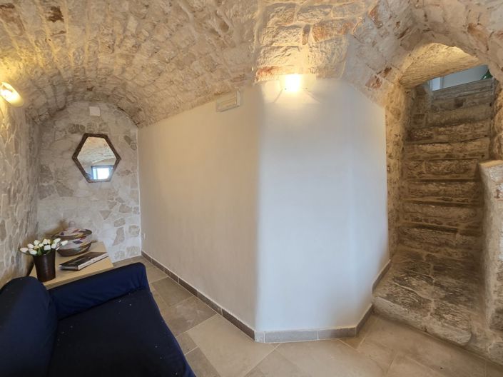 Image No.29-1 Bed House for sale