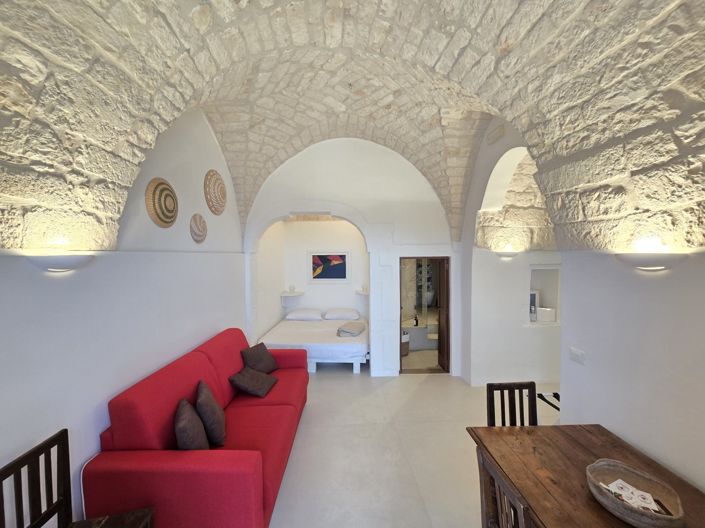 Image No.8-1 Bed House for sale