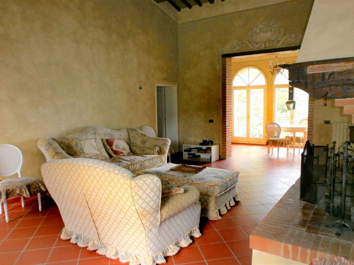 Image No.11-4 Bed House for sale