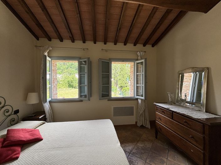 Image No.17-2 Bed Apartment for sale