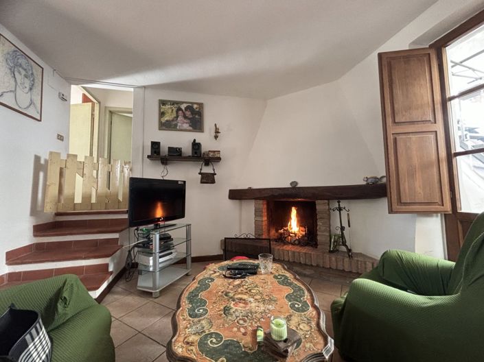 Image No.26-3 Bed House for sale