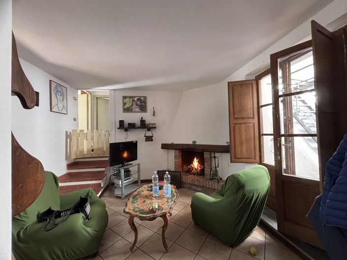 Image No.27-3 Bed House for sale