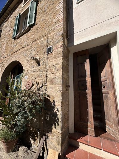 Image No.3-3 Bed House for sale