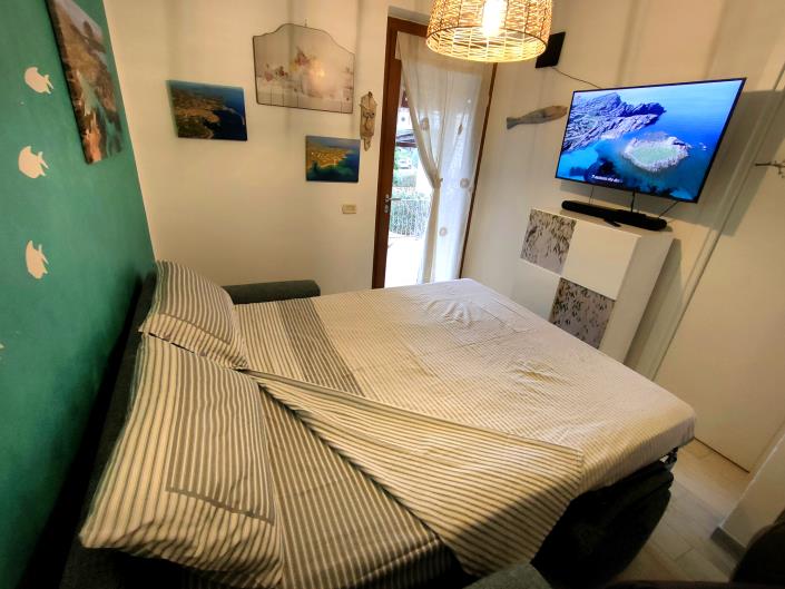 Image No.11-1 Bed Apartment for sale