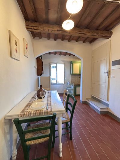 Image No.11-2 Bed House for sale