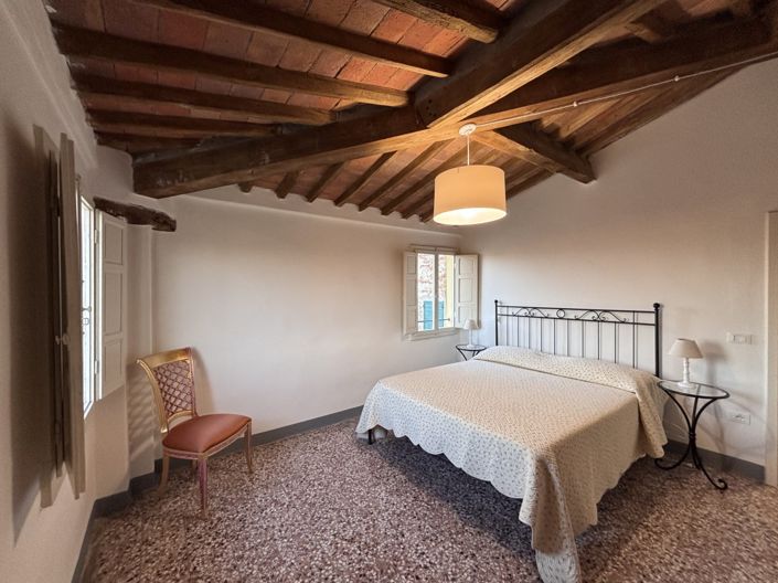 Image No.21-2 Bed House for sale