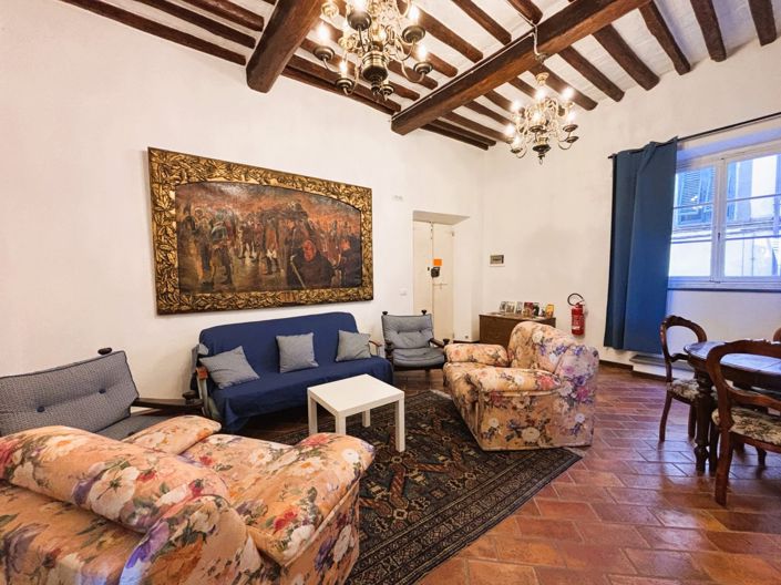 Image No.23-2 Bed Apartment for sale