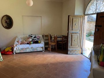 vendita-gruppo-di-fabbricati-pesaro-e-urbino-