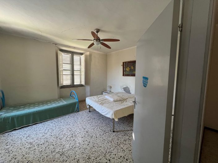 Image No.13-12 Bed Country House for sale