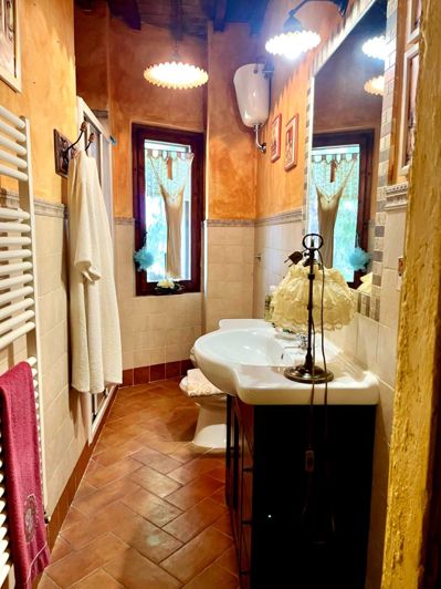 Image No.25-3 Bed House for sale