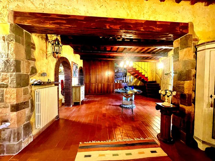 Image No.7-3 Bed House for sale