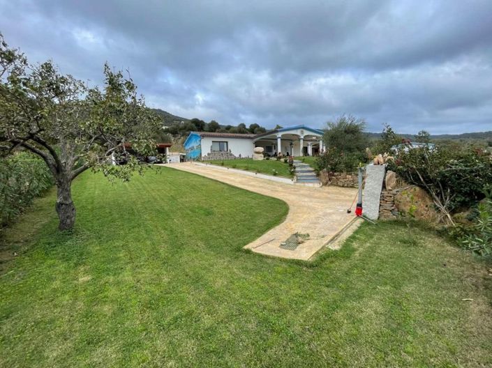 Image No.13-2 Bed House for sale