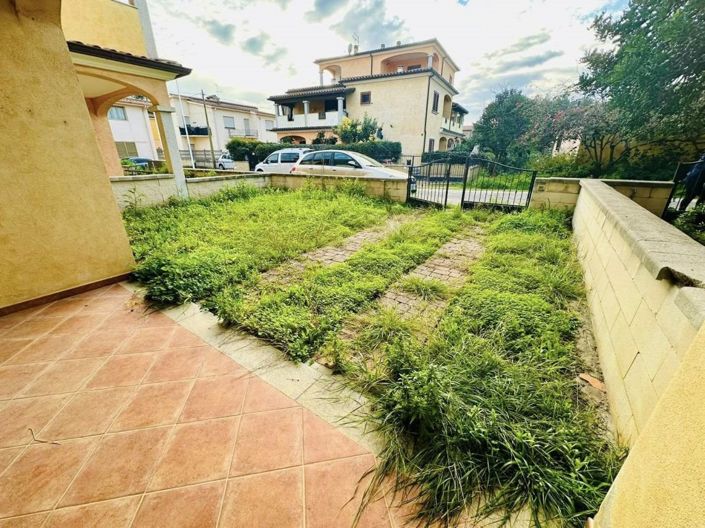 Image No.20-2 Bed Apartment for sale