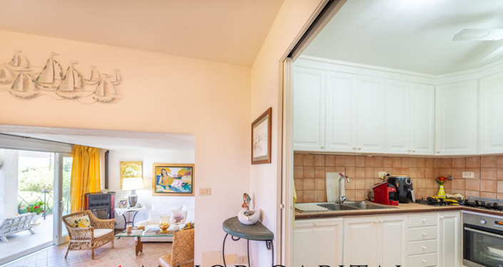 Image No.25-4 Bed House for sale