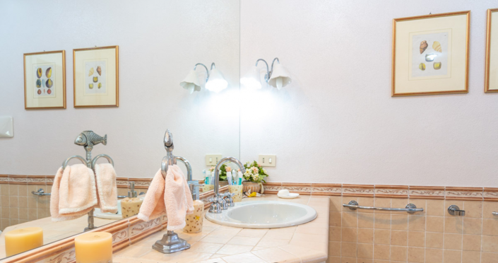 Image No.26-4 Bed House for sale