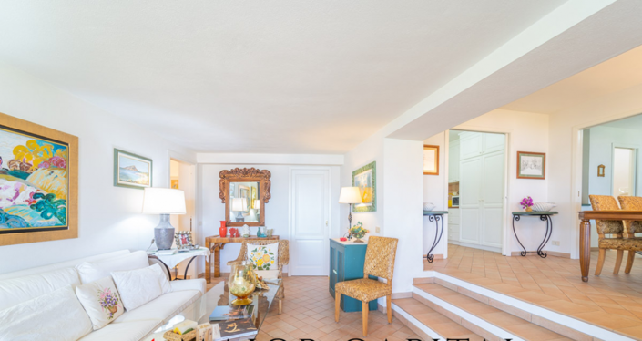 Image No.30-4 Bed House for sale