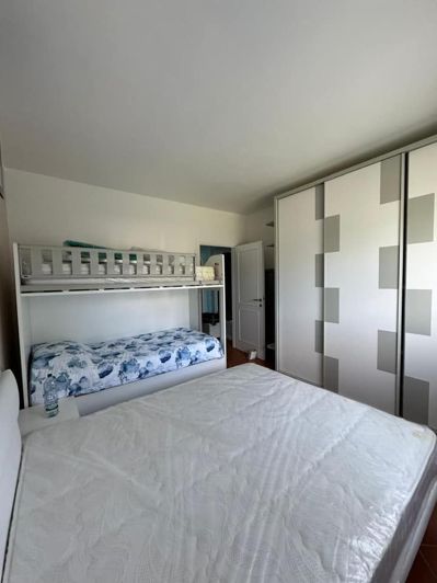 Image No.19-2 Bed House for sale