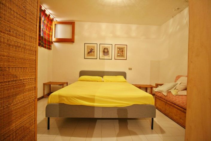 Image No.28-2 Bed Apartment for sale