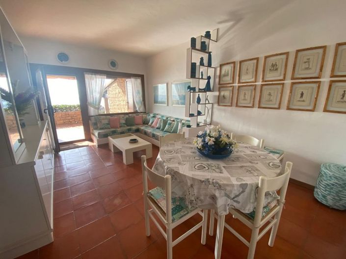 Image No.12-2 Bed House for sale