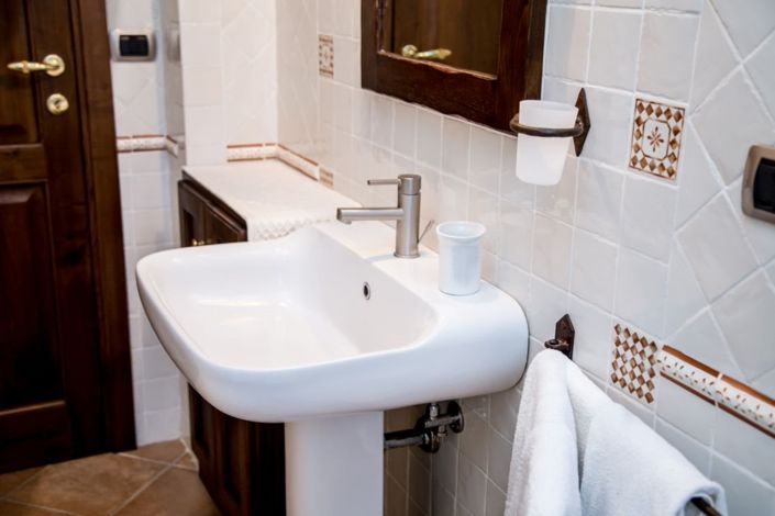 Image No.26-4 Bed House for sale