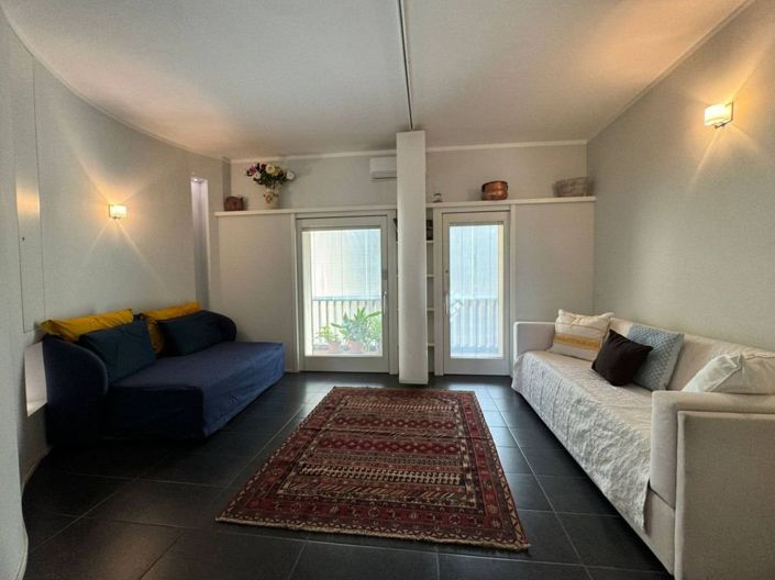 Image No.17-1 Bed Apartment for sale