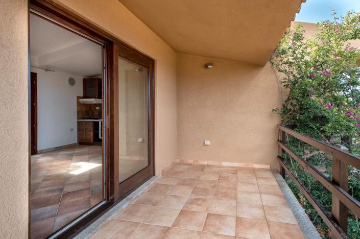 Image No.18-2 Bed House for sale