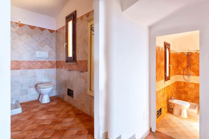 Image No.21-2 Bed House for sale