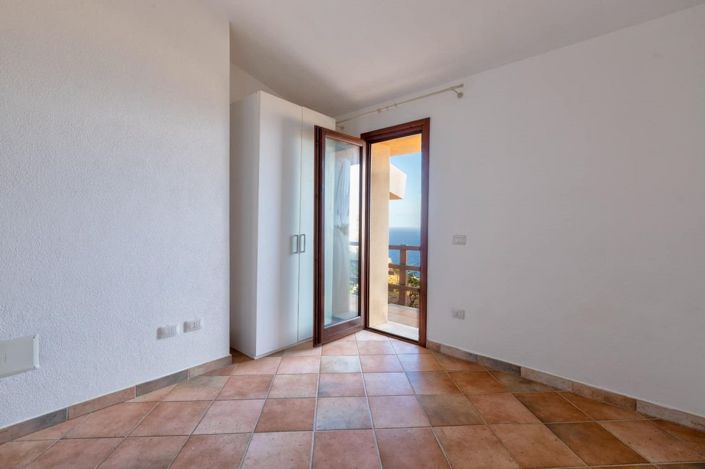 Image No.22-2 Bed House for sale