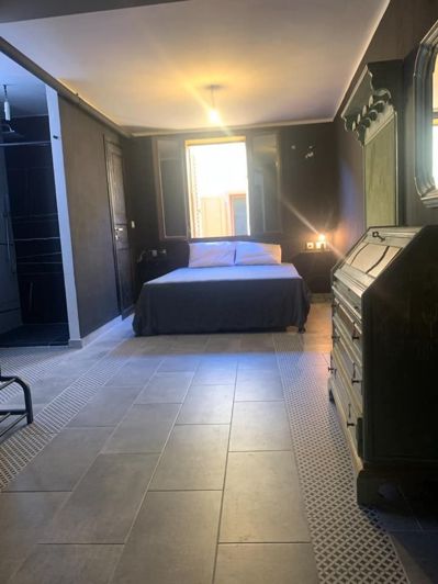 Image No.19-3 Bed House for sale