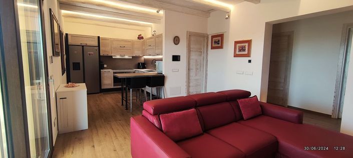 Image No.13-2 Bed House for sale