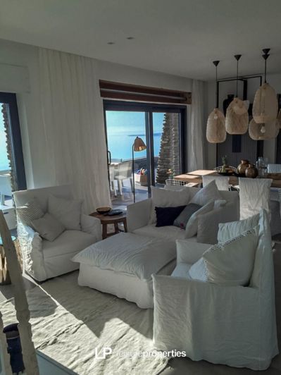 Image No.18-4 Bed House for sale