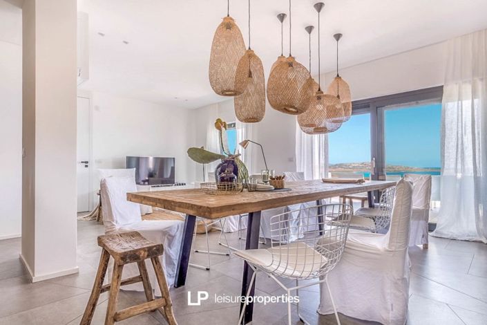 Image No.22-4 Bed House for sale