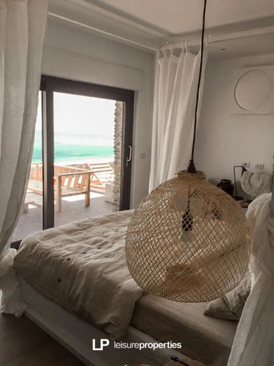 Image No.24-4 Bed House for sale