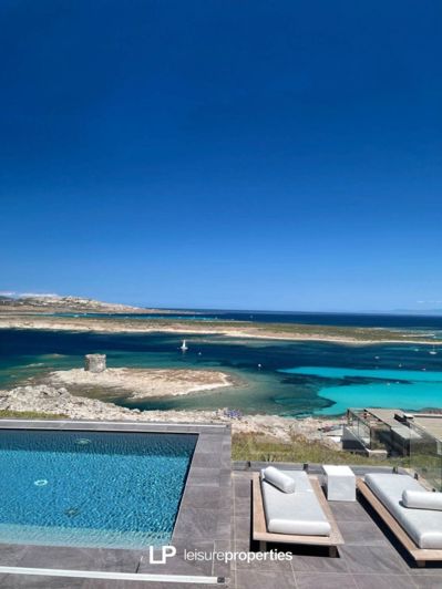 Image No.9-4 Bed House for sale